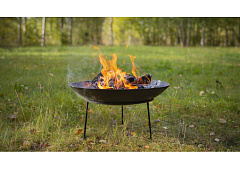 Стальная чаша на металлической подставке